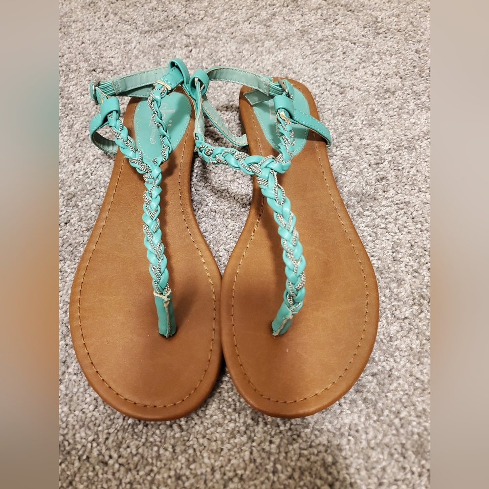 Shï by Journeys, sandles size 6.5